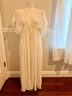 White Boho Gauze Maxi Dress Open Back Tie Flutter Sleeve Beach Resort